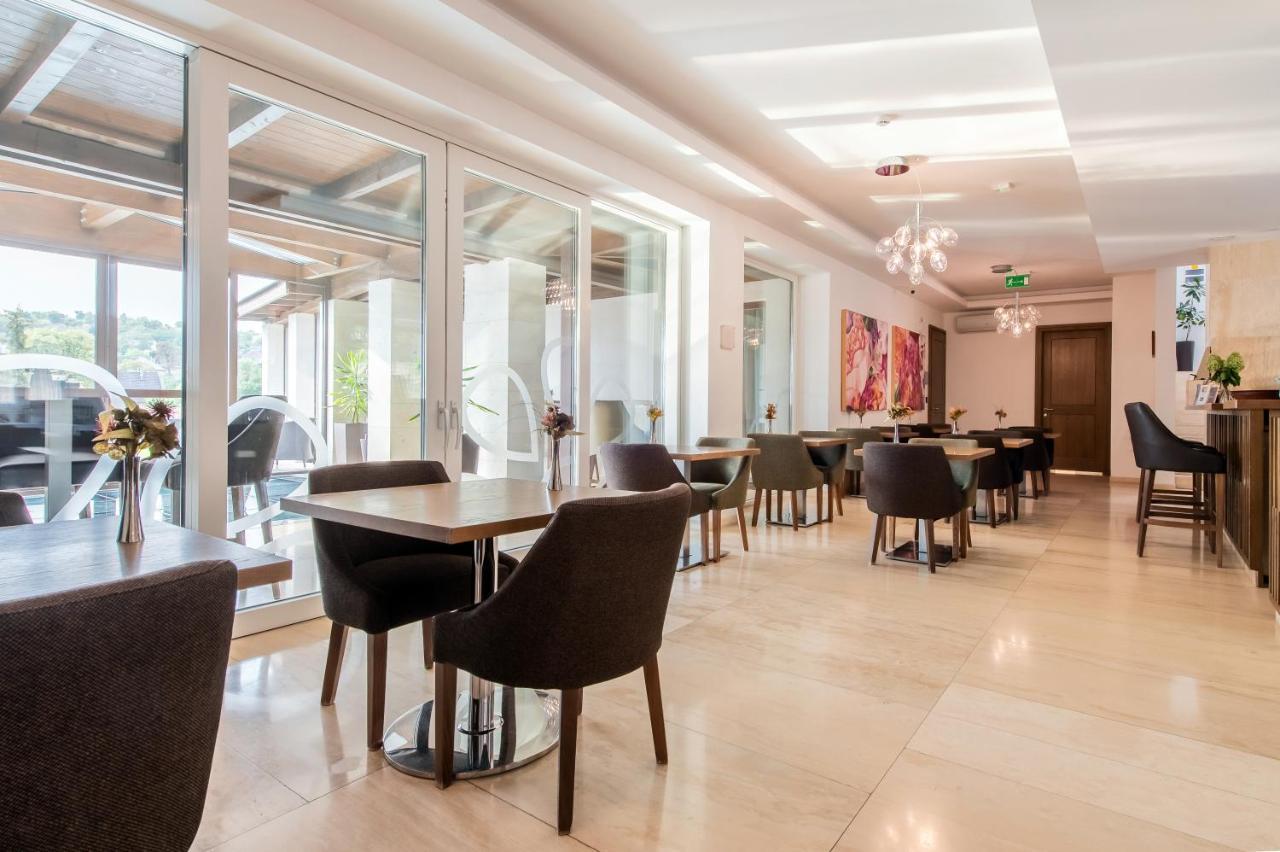 Botrytis Borhotel