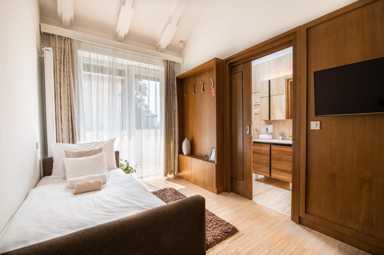 Botrytis Borhotel Mád